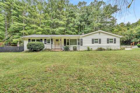 3125 Forest Acre TRL, Salem, VA 24153