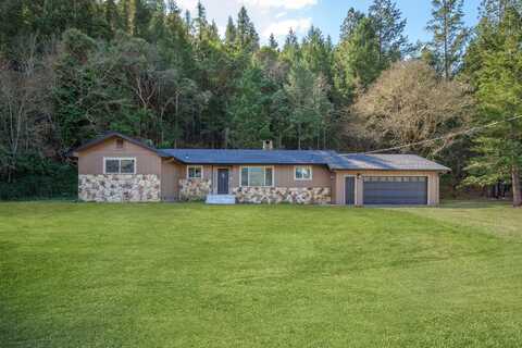 8882 Williams Highway, Grants Pass, OR 97527