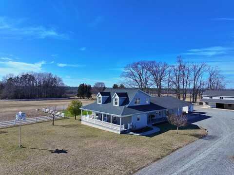 1211 Hunting Creek Rd, Nathalie, VA 24577