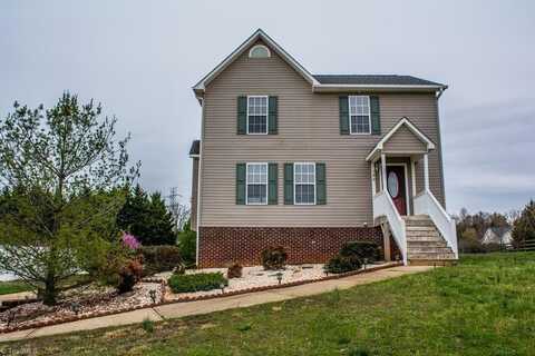 132 Twinwood Road, Clemmons, NC 27012