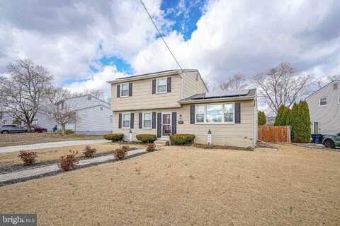 28 WALTER DRIVE, WILLIAMSTOWN, NJ 08094