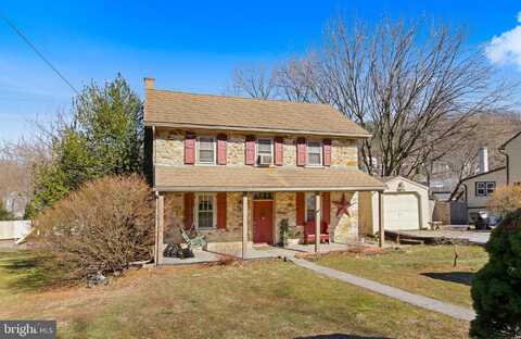 5353 STRASBURG ROAD, KINZERS, PA 17535