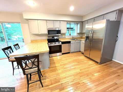 1256 CROWELL COURT, ARNOLD, MD 21012