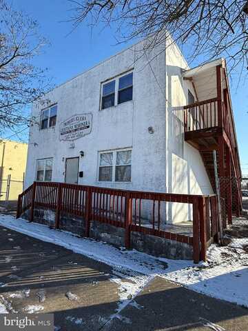511 E GRAPE STREET, VINELAND, NJ 08360