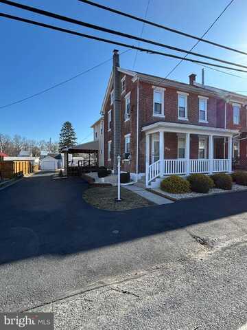 449 MAIN STREET, VIRGINVILLE, PA 19564