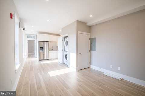 720 N PRESTON STREET, PHILADELPHIA, PA 19104