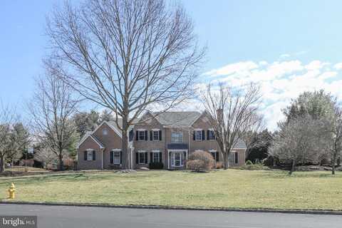 201 ASH WAY, DOYLESTOWN, PA 18901