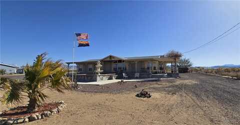 4206 N Cordes Road, Golden Valley, AZ 86413