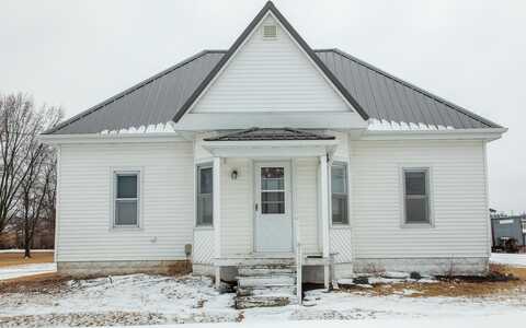 110 SE 12th Street, Oelwein, IA 50662