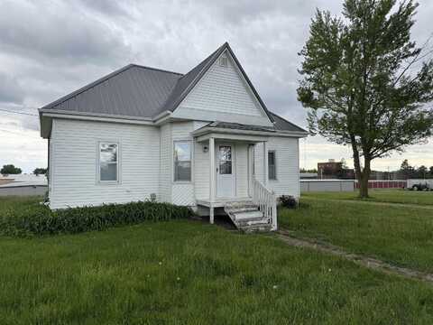 110 SE 12th Street, Oelwein, IA 50662