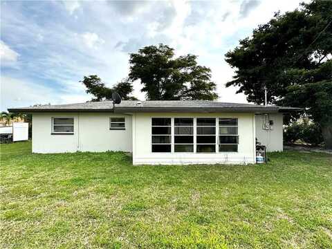 213 SE 47th, CAPE CORAL, FL 33904