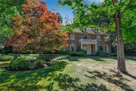 53 Hillsboro Drive, Orchard Park, NY 14127