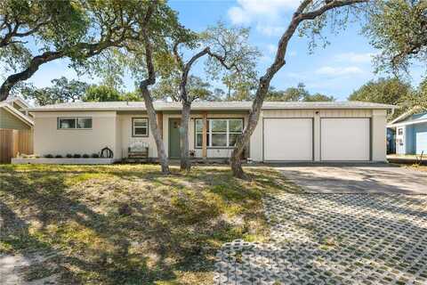 1907 Cochran Ln, Rockport, TX 78382