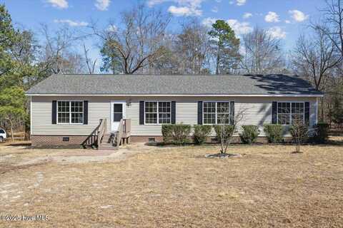 4411 Carthage Road, West End, NC 27376