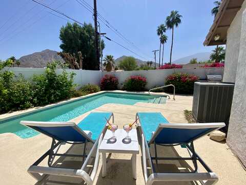 52460 Avenida Martinez, La Quinta, CA 92253