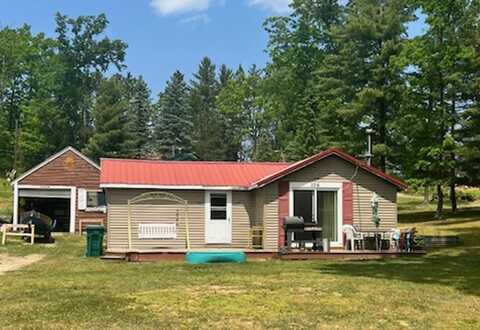 104 S Burns, Harrison, MI 48625
