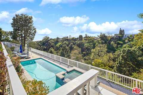 1061 Villa View Dr, Pacific Palisades, CA 90272