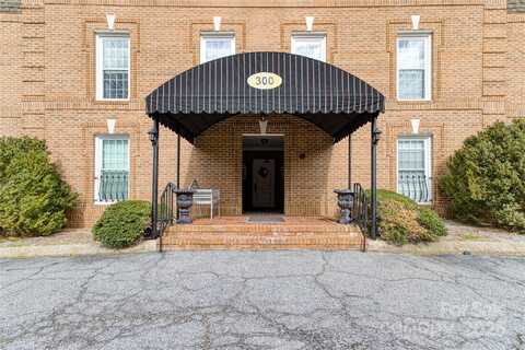 300 N Fulton Street unit: 12, Salisbury, NC 28144