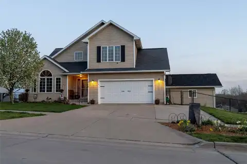 108 Golfview Drive, Osceola, IA 50213