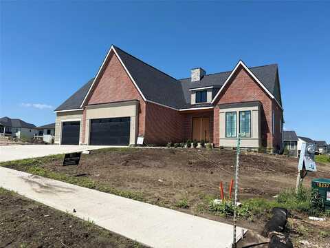 18241 Baxter Place, Clive, IA 50325