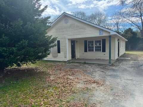 815 COVENANT WAY, LAURINBURG, NC 28352