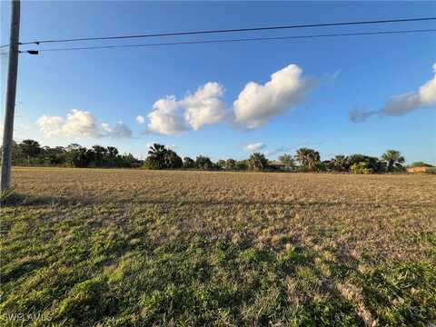 1715 NE 27th Street, Cape Coral, FL 33909