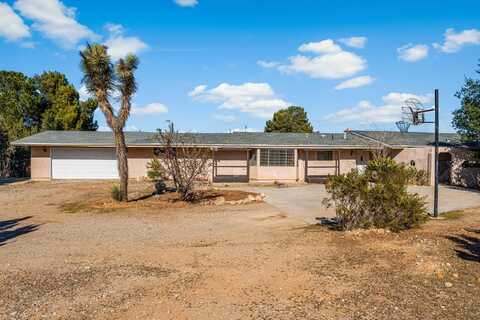 36042 E 32nd Street, Palmdale, CA 93550