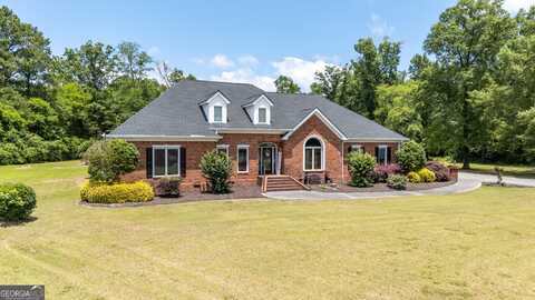 104 Aspen, Calhoun, GA 30701