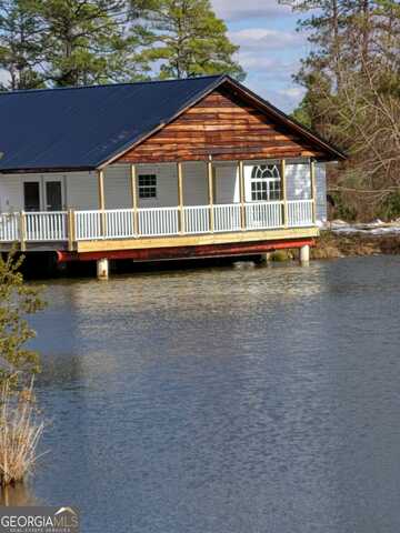 2606 Beechwood, Jesup, GA 31545