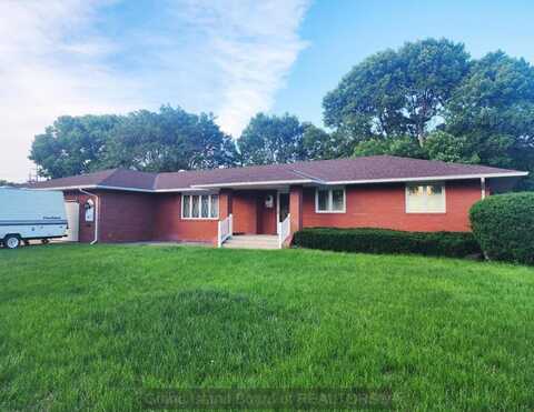 617 S Plum, Grand Island, NE 68801