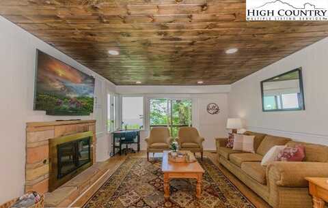 220 Northridge Road, Beech Mountain, NC 28604