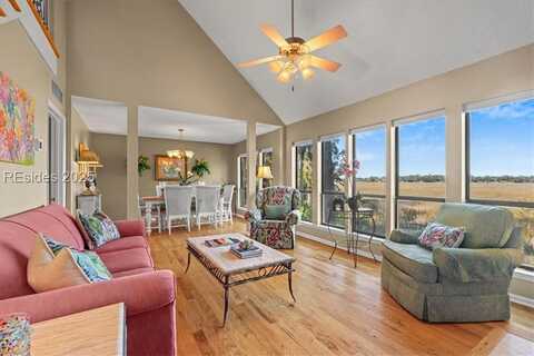 4 Compass Point, Hilton Head Island, SC 29928