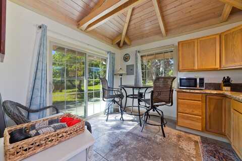 95-6253 MAKAI ST, Naalehu, HI 96772