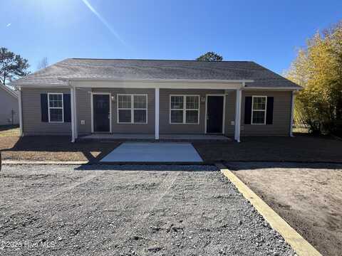 425 Belgrade Swansboro Road, Stella, NC 28582