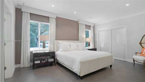 8650 Old Cutler Rd, Coral Gables, FL 33143