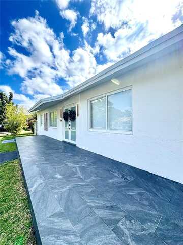 14868 SW 71st Ln, Miami, FL 33193