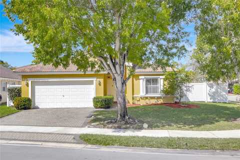1512 SW 193rd Ave, Pembroke Pines, FL 33029