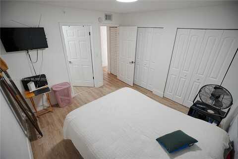 7905 W 30th Ct, Hialeah, FL 33018