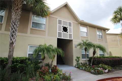 9916 SWEEPSTAKES LANE, ORLANDO, FL 32837