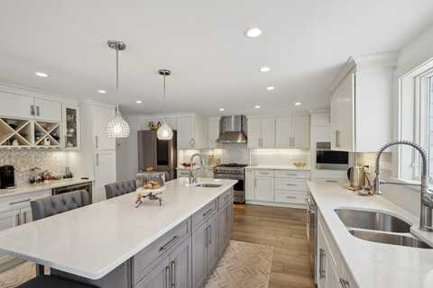 1570 Stevenson Road, Hewlett, NY 11557