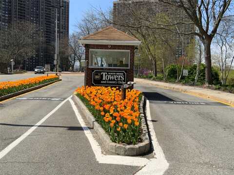 27110 Grand Central, Floral Park, NY 11005