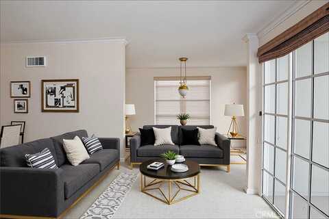 11667 Gorham Avenue, Los Angeles, CA 90049