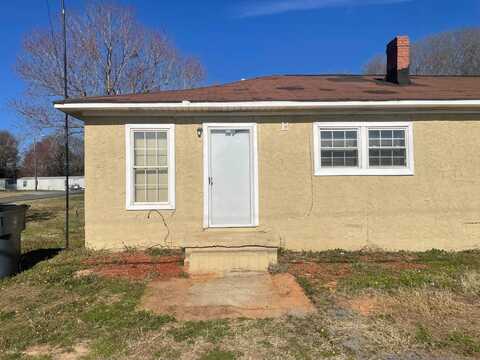 6312 Highway 81 South, Starr, SC 29684