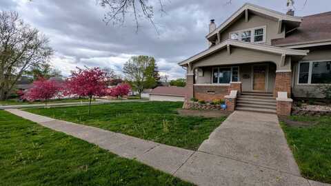 311 2nd Ave, Audubon, IA 50025