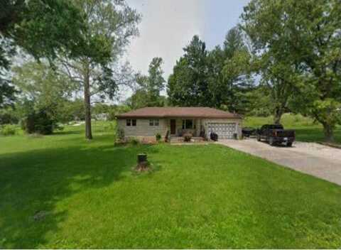 363 N Bennett, Paoli, IN 47454