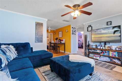 1931 SW 69th Ter, North Lauderdale, FL 33068