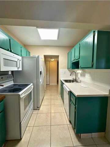 5190 E Sabal Palm Blvd, Tamarac, FL 33319