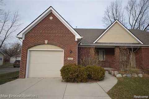 1113 BIRCHWOOD Drive, Troy, MI 48083