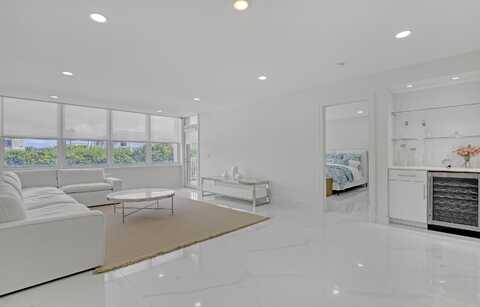 2295 S Ocean Boulevard, Palm Beach, FL 33480