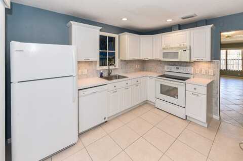 7914 SE Villa Circle, Hobe Sound, FL 33455